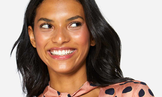 A Blusa que Combina com Tudo do seu Guarda-Roupa