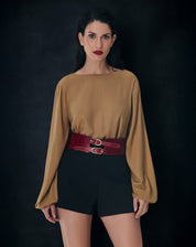 Shorts Curto Evasê de Alfaiataria - Preto