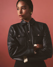 JAQUETA DE COURO DELUXE 2 BOLSOS - PRETO