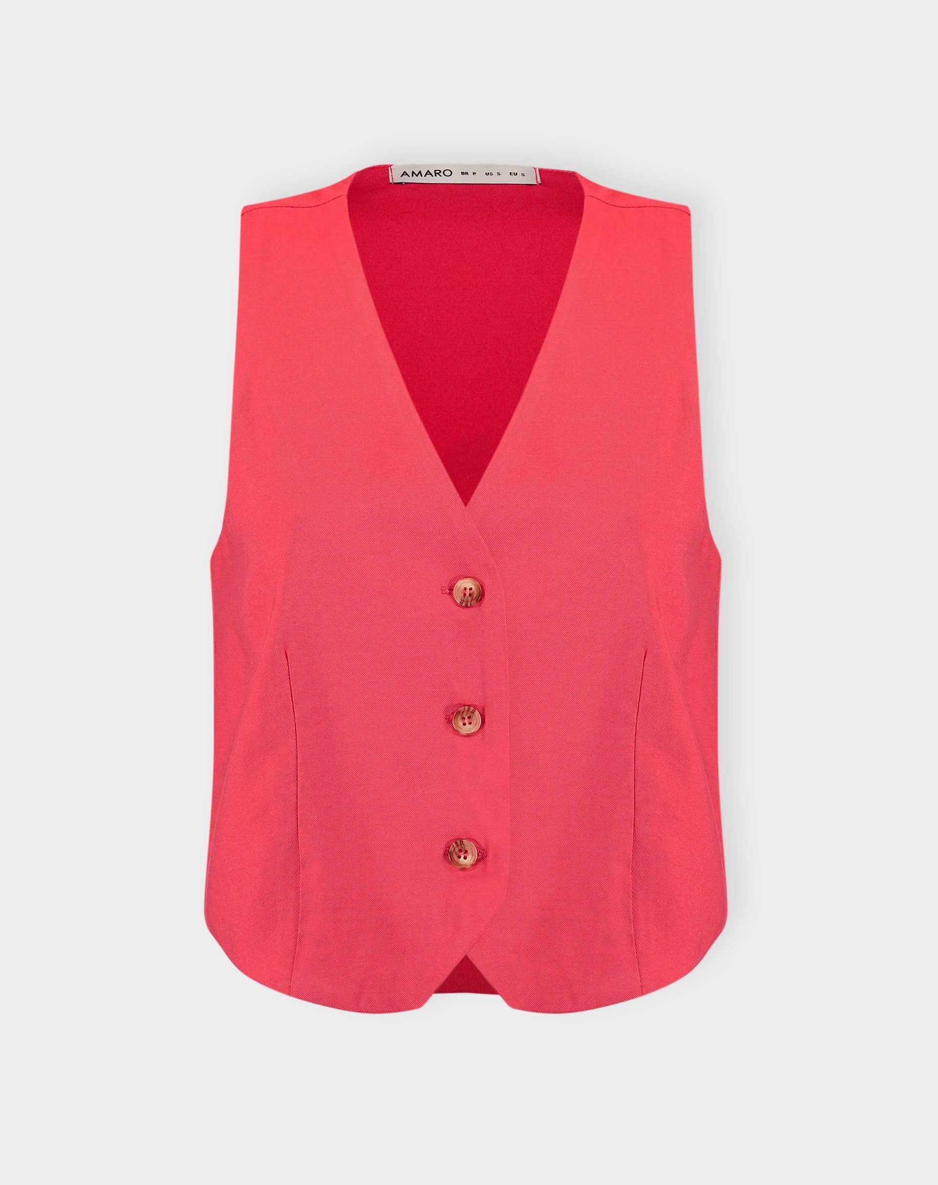 Imagem de um colete de alfaiataria vermelho com decote em V, em fundo branco.