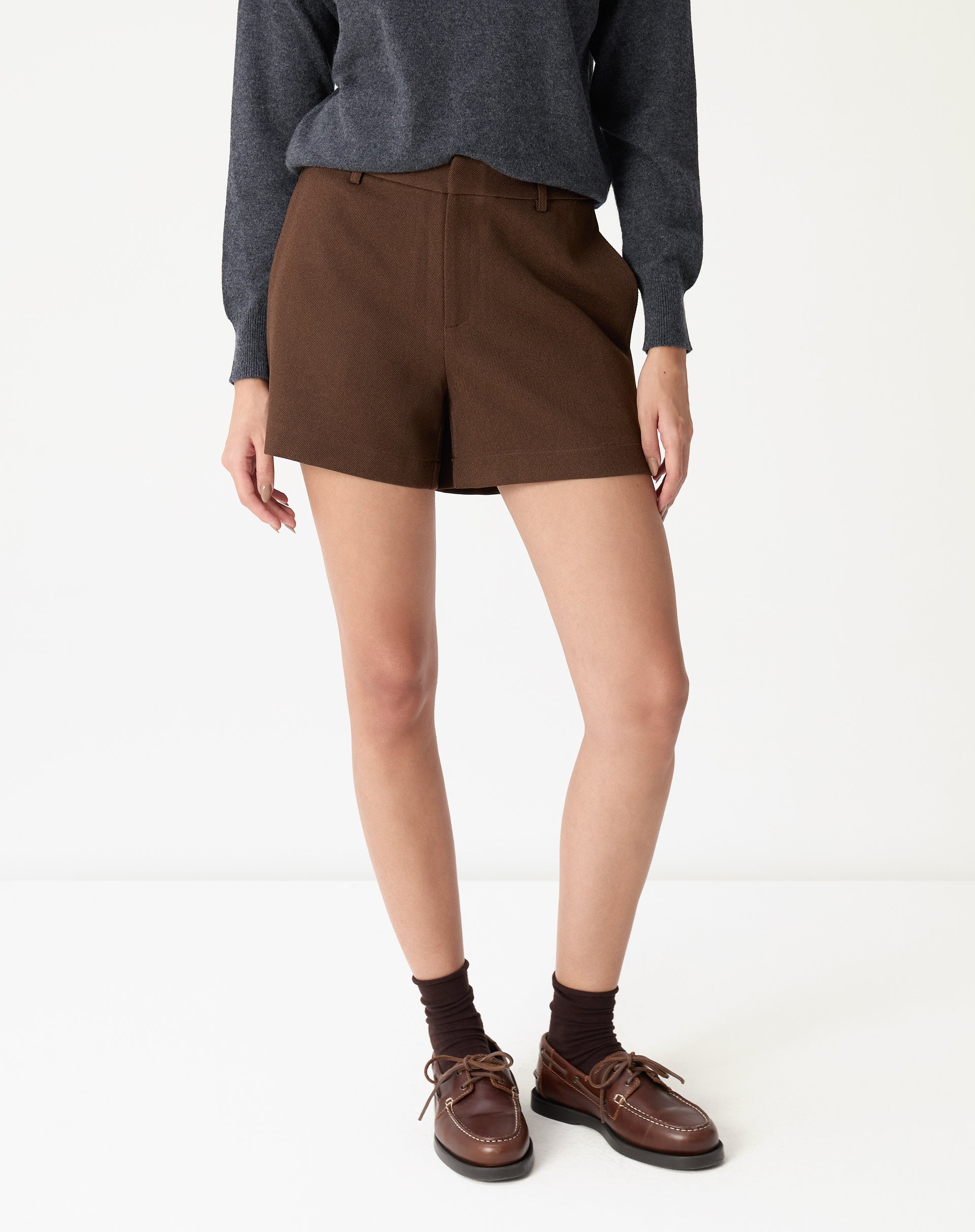 Shorts Cintura Média - Marrom