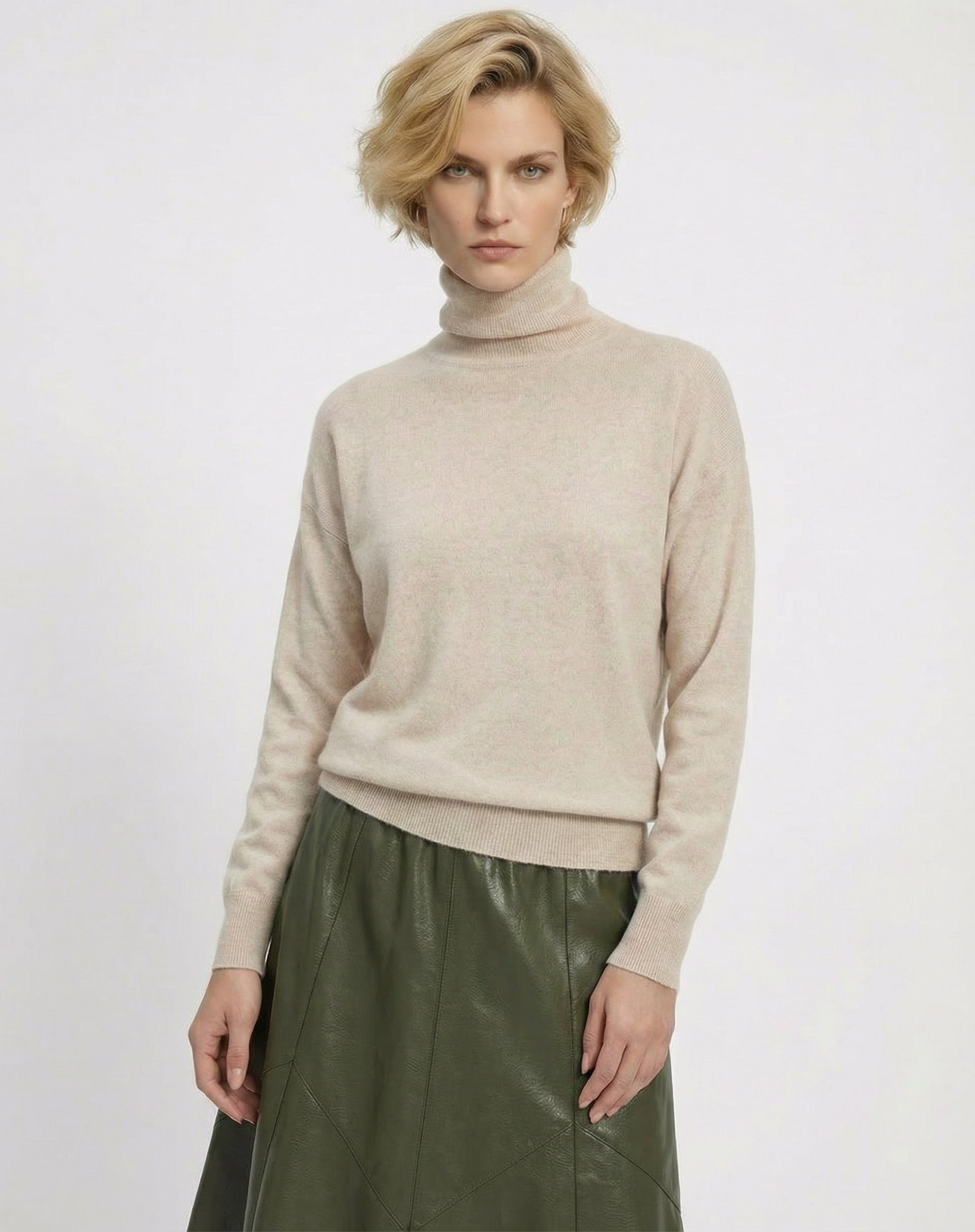 Suéter Cashmere Deluxe Gola Alta  - BEGE