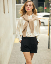 SHORTS CURTO COM VINCOS - PRETO