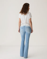 CALÇA JEANS FLARE CINTURA ALTA - AZUL CLARO