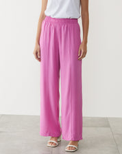 CALÇA VISCOSE CÓS ELÁSTICO COM FRISO - ROSA