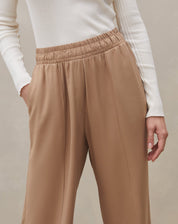 CALÇA VISCOSE CÓS ELÁSTICO COM FRISO - CAQUI