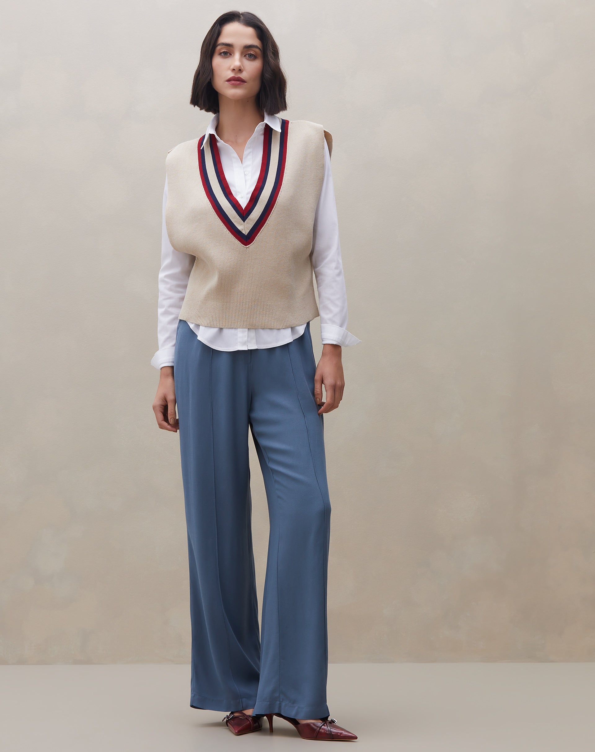 CALÇA VISCOSE CÓS ELÁSTICO COM FRISO - AZUL MÉDIO