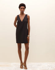 Vestido Curto Decote V Alfaiataria - Preto