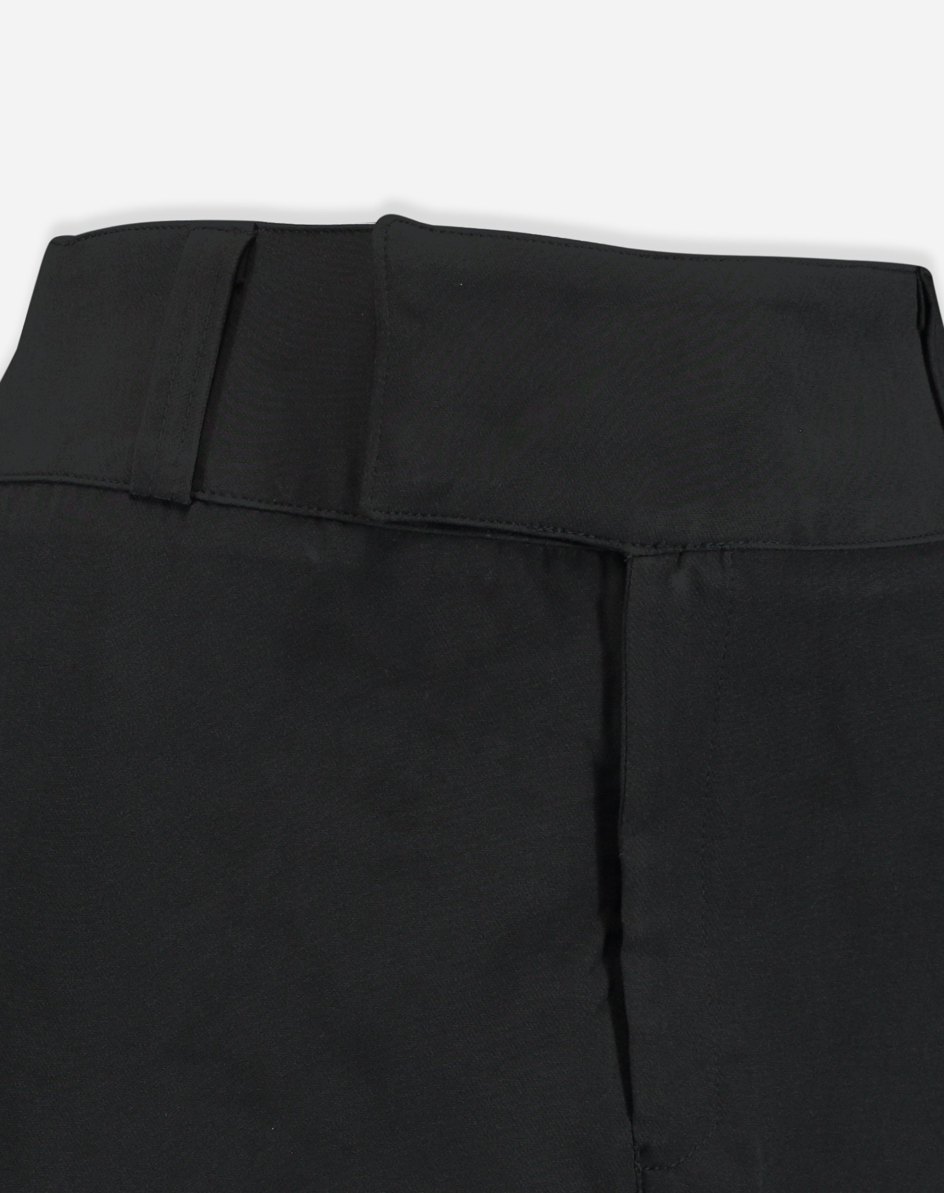 SAIA CURTA COM PASSANTES DE ALFAIATARIA - PRETO