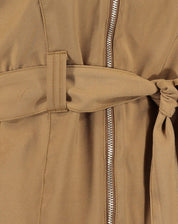 JAQUETA COM AMARRAÇÃO DE ALFAIATARIA - MARROM