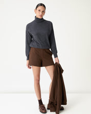 SHORTS CINTURA MÉDIA - MARROM