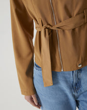 JAQUETA COM AMARRAÇÃO DE ALFAIATARIA - MARROM