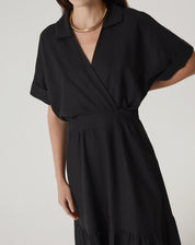 VESTIDO LONGO DECOTE V COM GOLA - PRETO