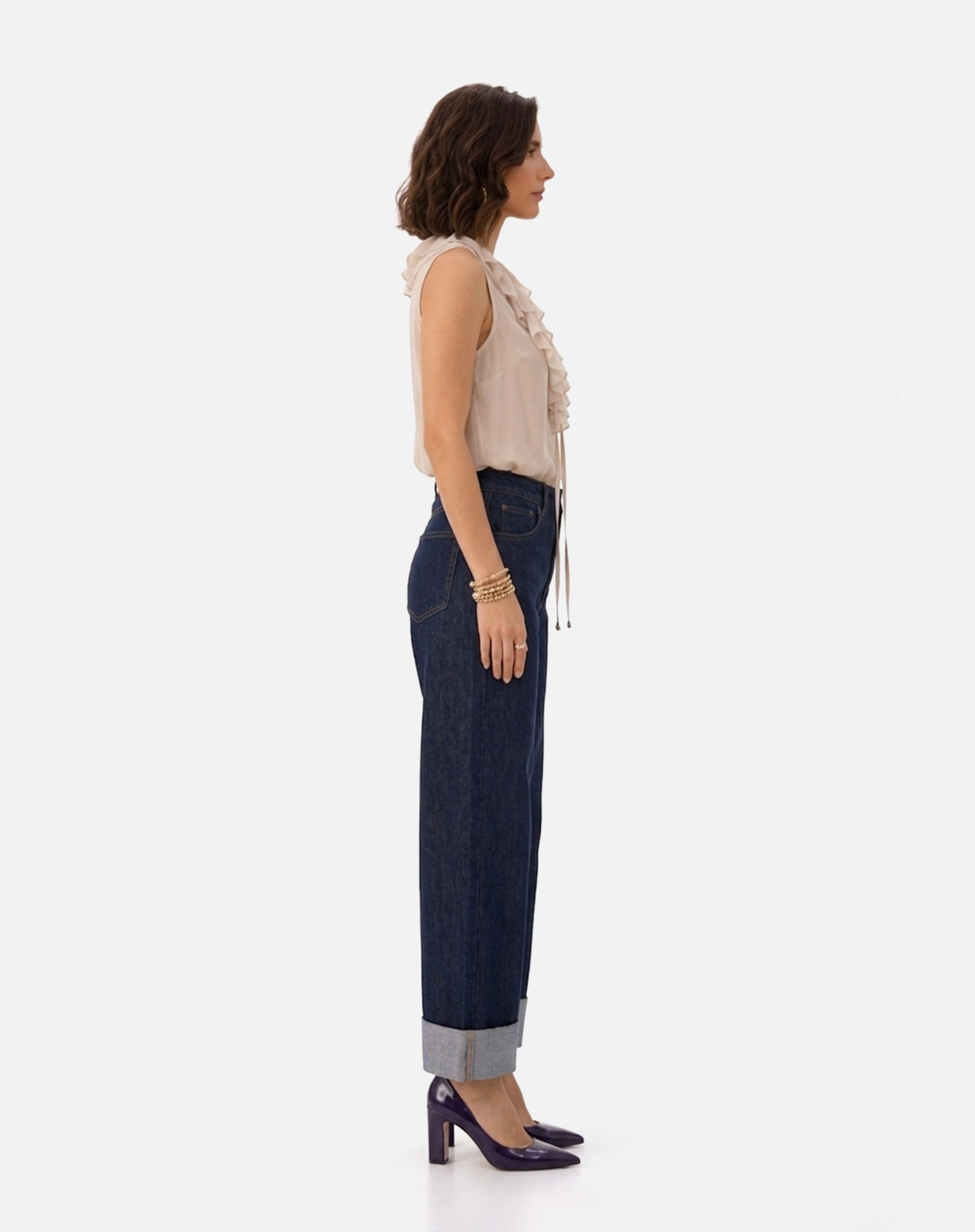 9990785.jpg