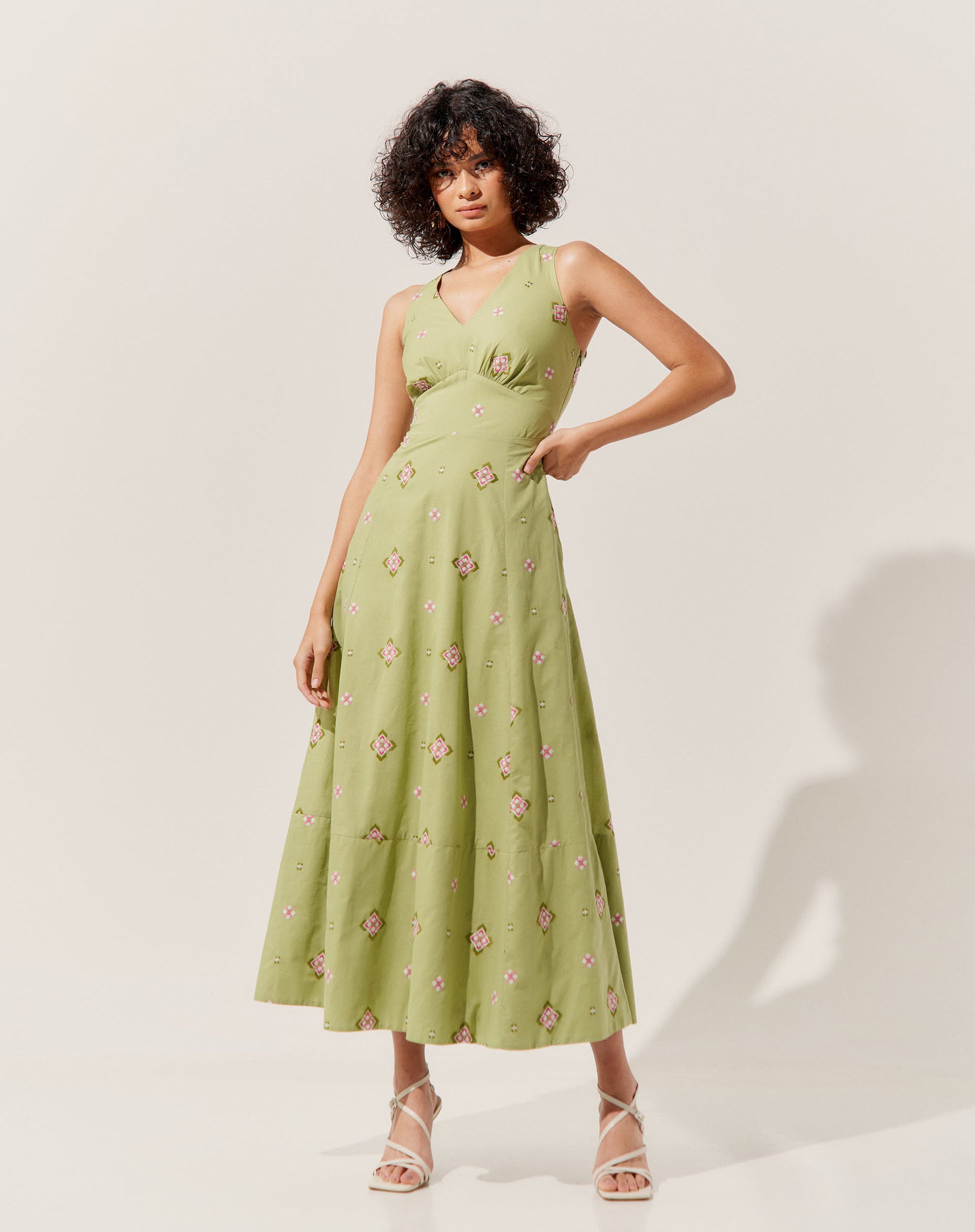 MX VESTIDO MIDI NIKA - VERDE